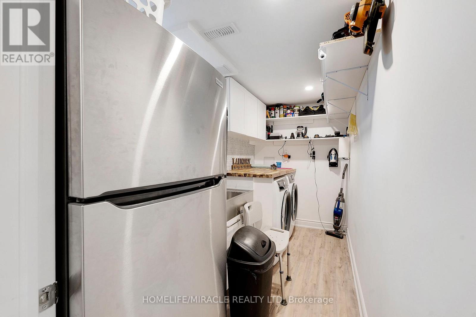 Photo 31 of 23 Thorley Drive, Hamilton ON