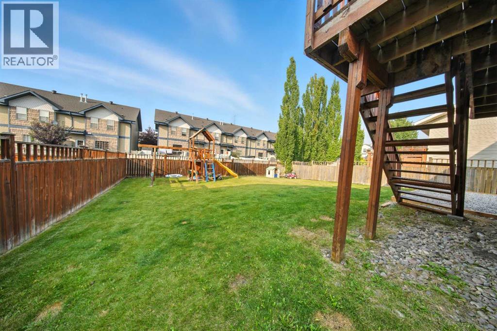 Photo 34 of 28 Irving Crescent, Red Deer AB