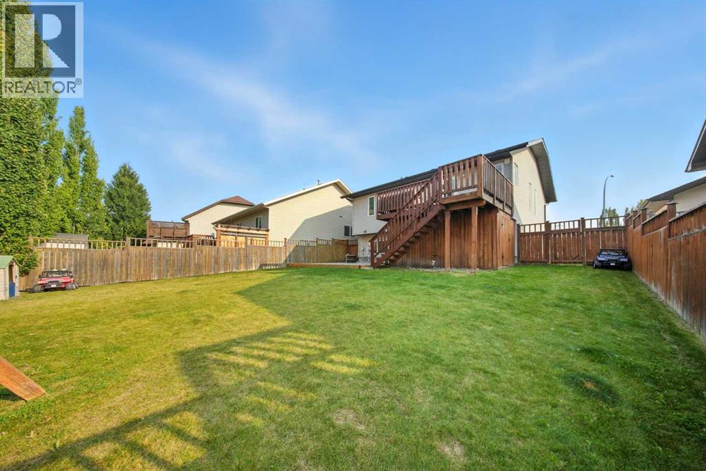 Photo 35 of 28 Irving Crescent, Red Deer AB