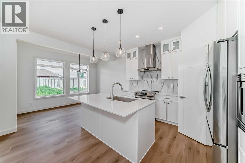 Photo 4 of 22128 81 Avenue Nw, Edmonton AB