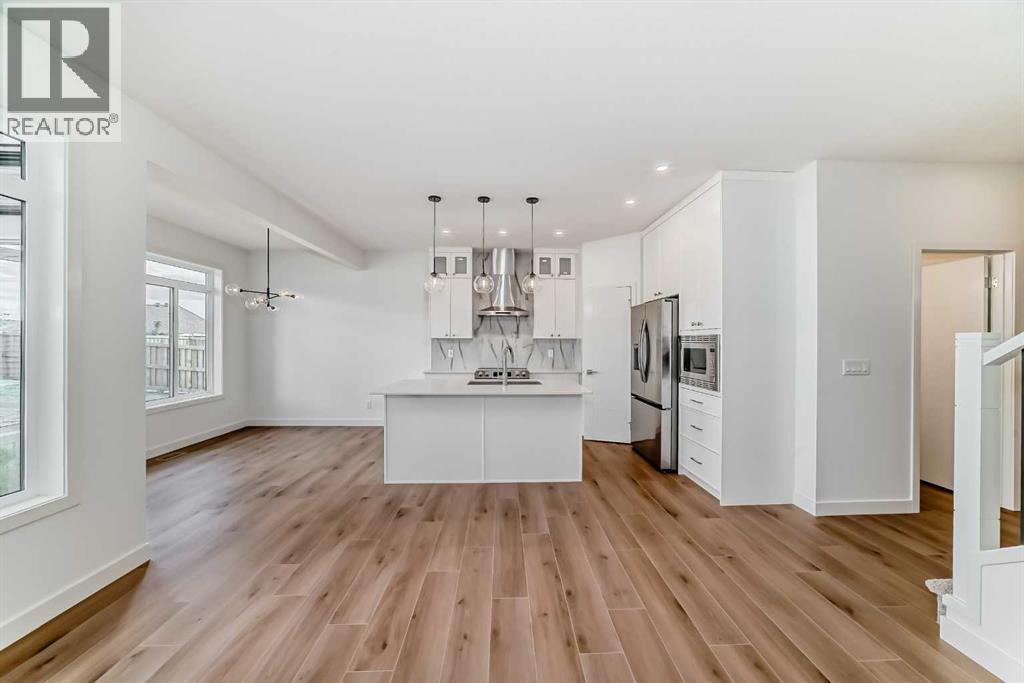 Photo 8 of 22128 81 Avenue Nw, Edmonton AB