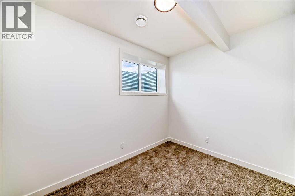 Photo 37 of 22128 81 Avenue Nw, Edmonton AB