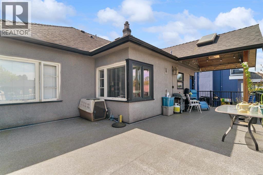 Photo 25 of 6895 Curtis Street, Burnaby BC