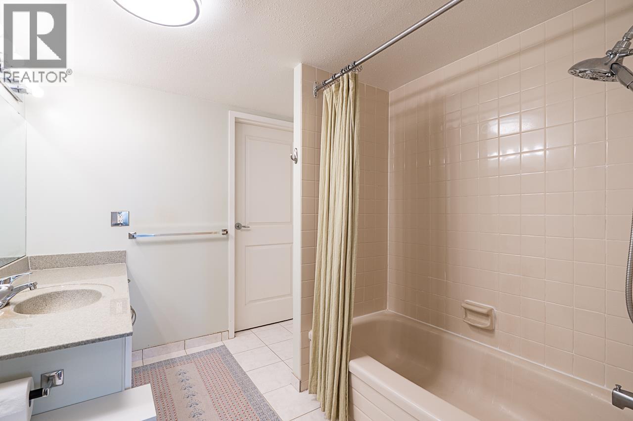 Photo 15 of 804 4353 Halifax Street, Burnaby BC