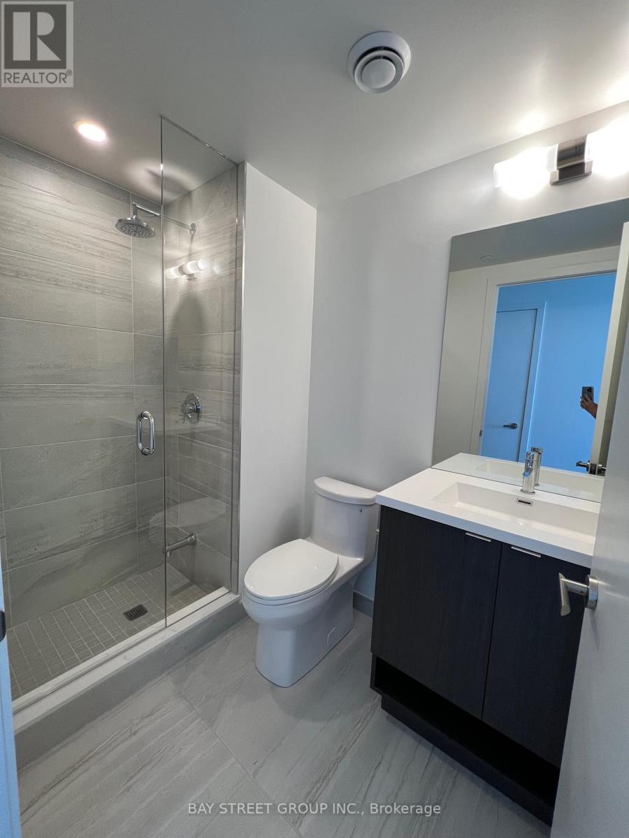 Photo 13 of 6206 138 Downes Street, Toronto ON