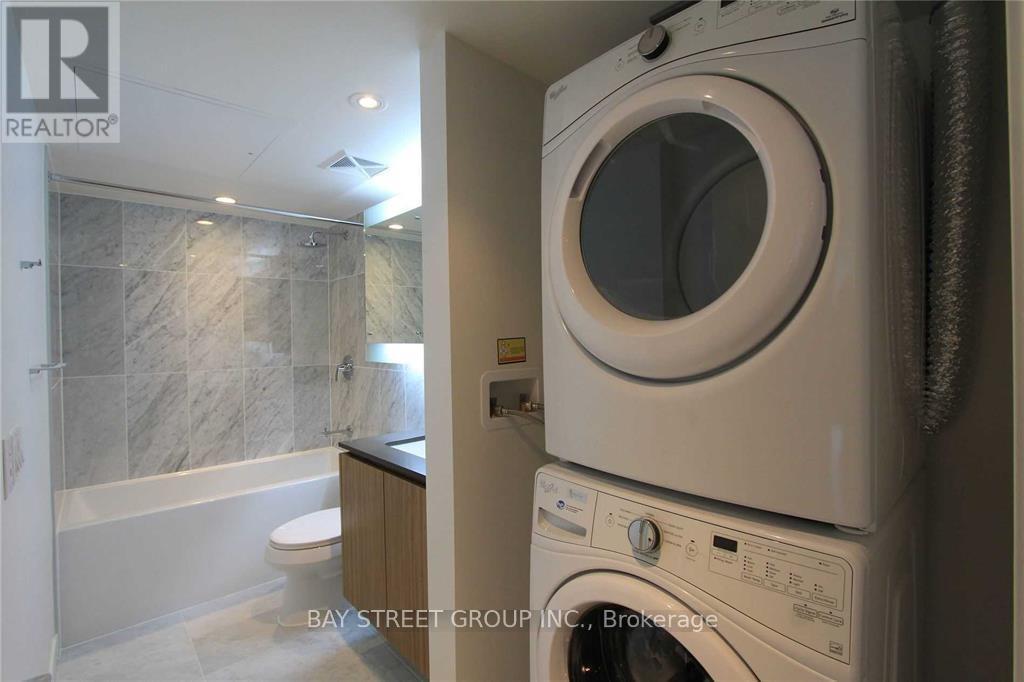 Photo 13 of 1502 80 Queens Wharf Road, Toronto ON