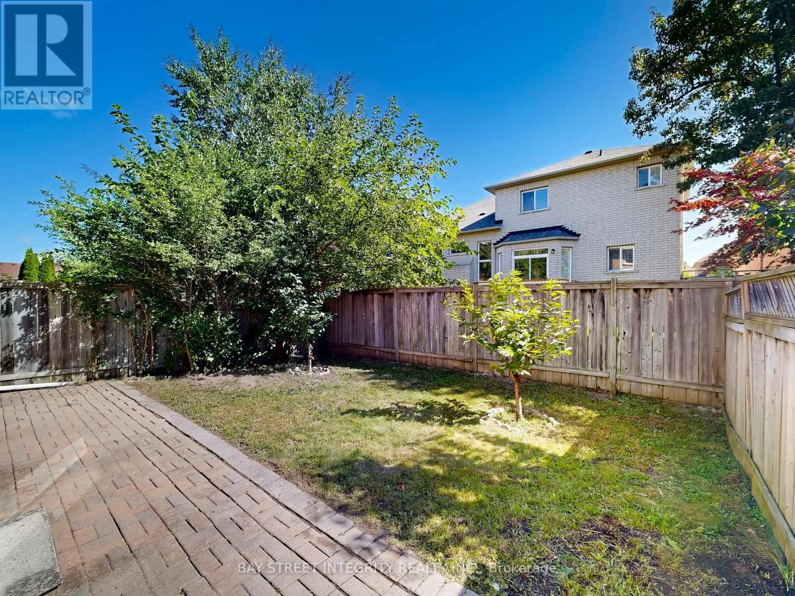 Photo 44 of 29 Holmwood Street, Richmond Hill ON