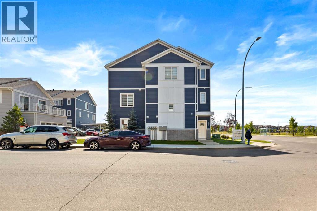 Photo 3 of 105 11428 52 Street Ne, Calgary AB