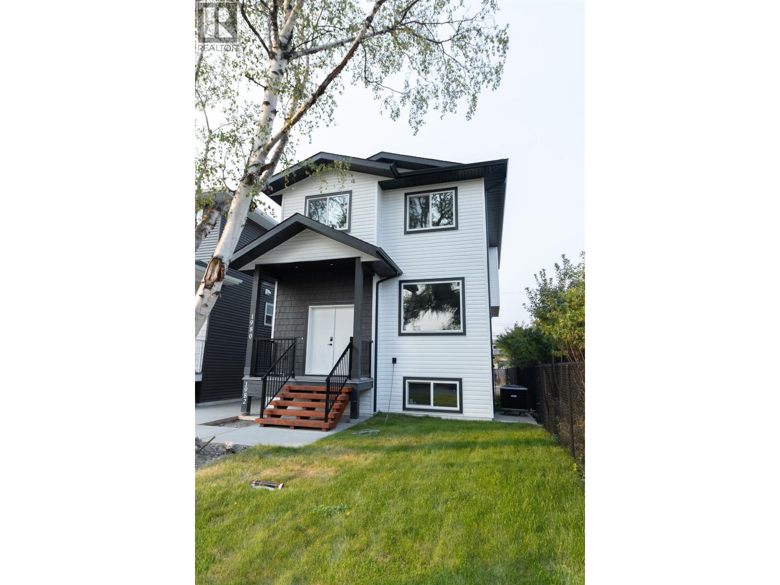 Photo 1 of 1980 12 Th Avenue, Prince George BC