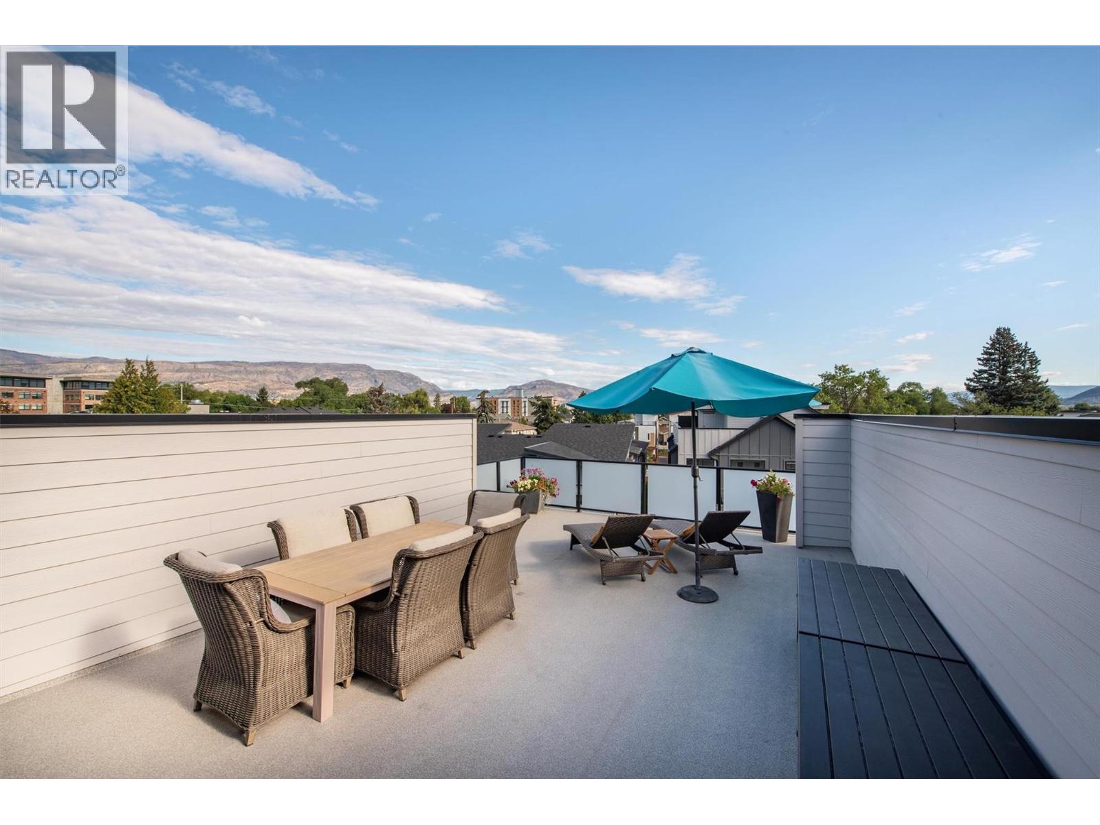 4 732 Coopland Crescent, Kelowna