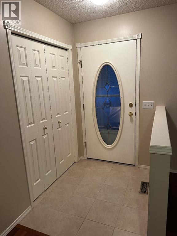 Single Family House for Sale in  Covington Close Coventry Hills Calgary 