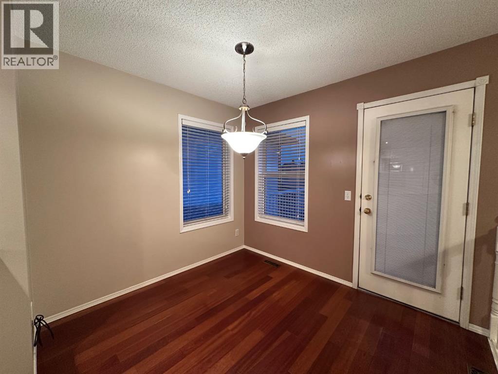 Single Family House for Sale in  Covington Close Coventry Hills Calgary 