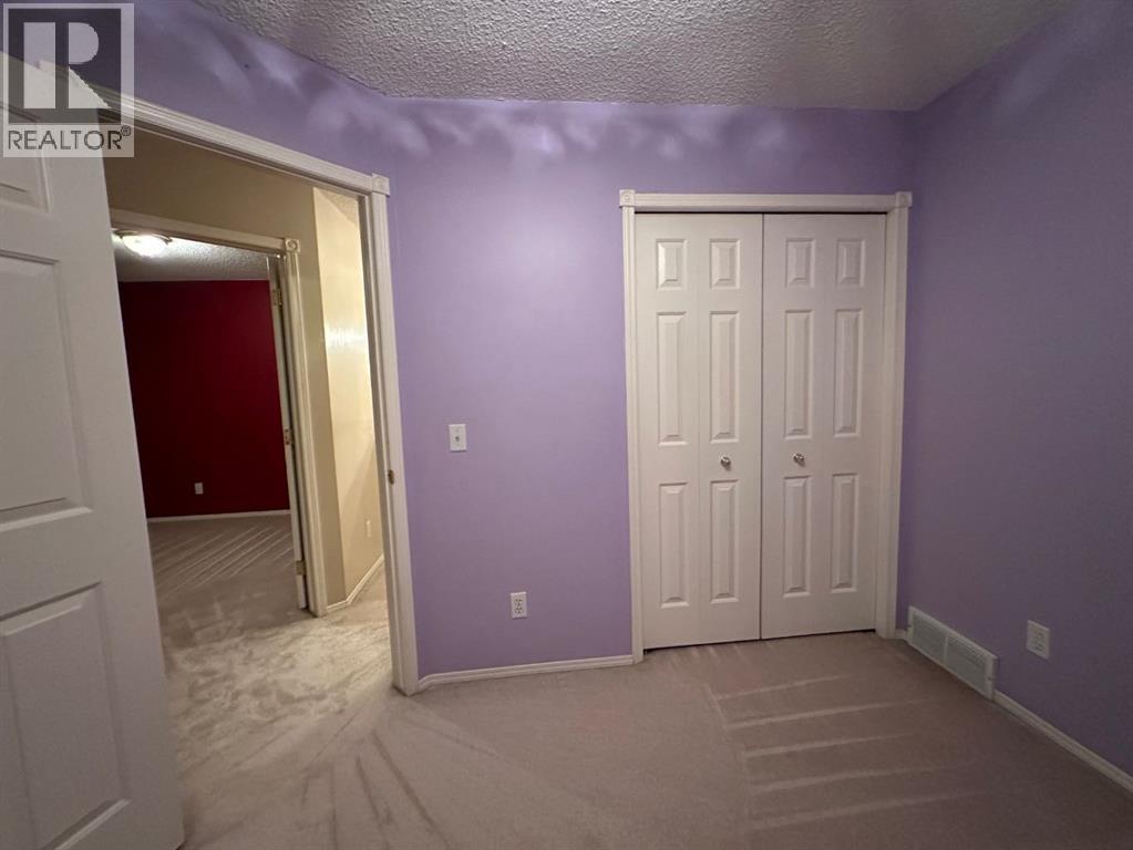 Single Family House for Sale in  Covington Close Coventry Hills Calgary 