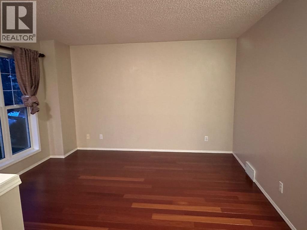 Single Family House for Sale in  Covington Close Coventry Hills Calgary 