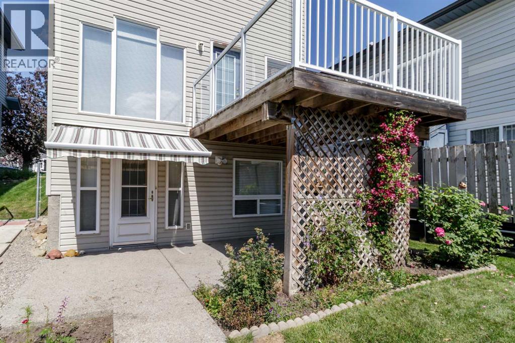 Single Family House for Sale in  Covington Close Coventry Hills Calgary 