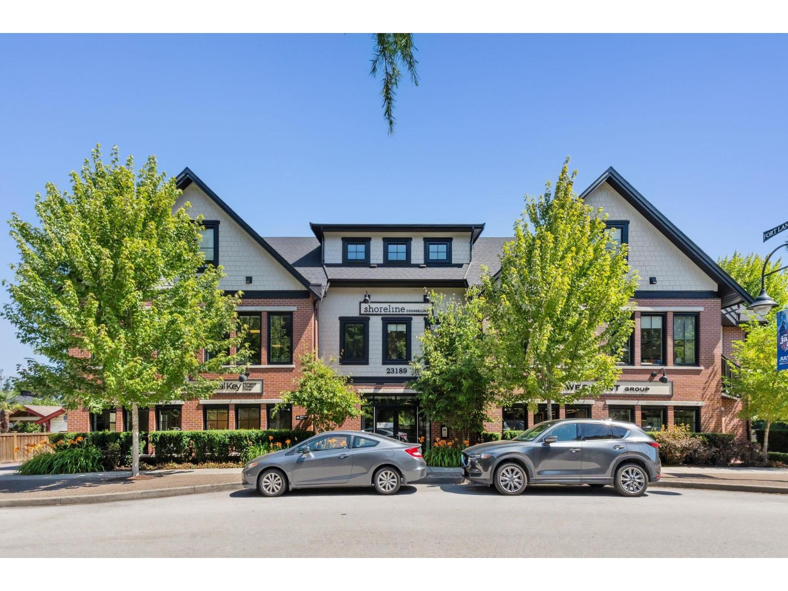 Photo 1 of 206 23189 Francis Avenue, Langley BC