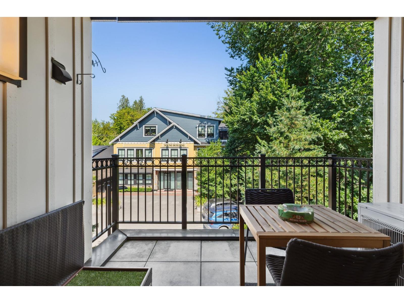 Photo 28 of 206 23189 Francis Avenue, Langley BC