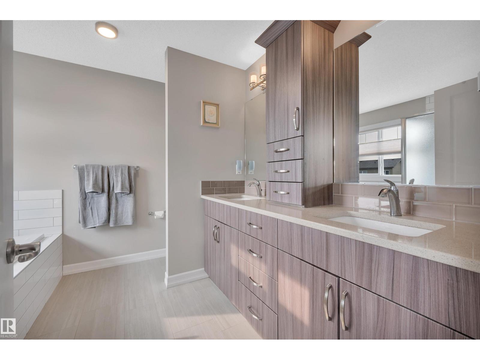 Photo 30 of 8171 226 St Nw, Edmonton AB