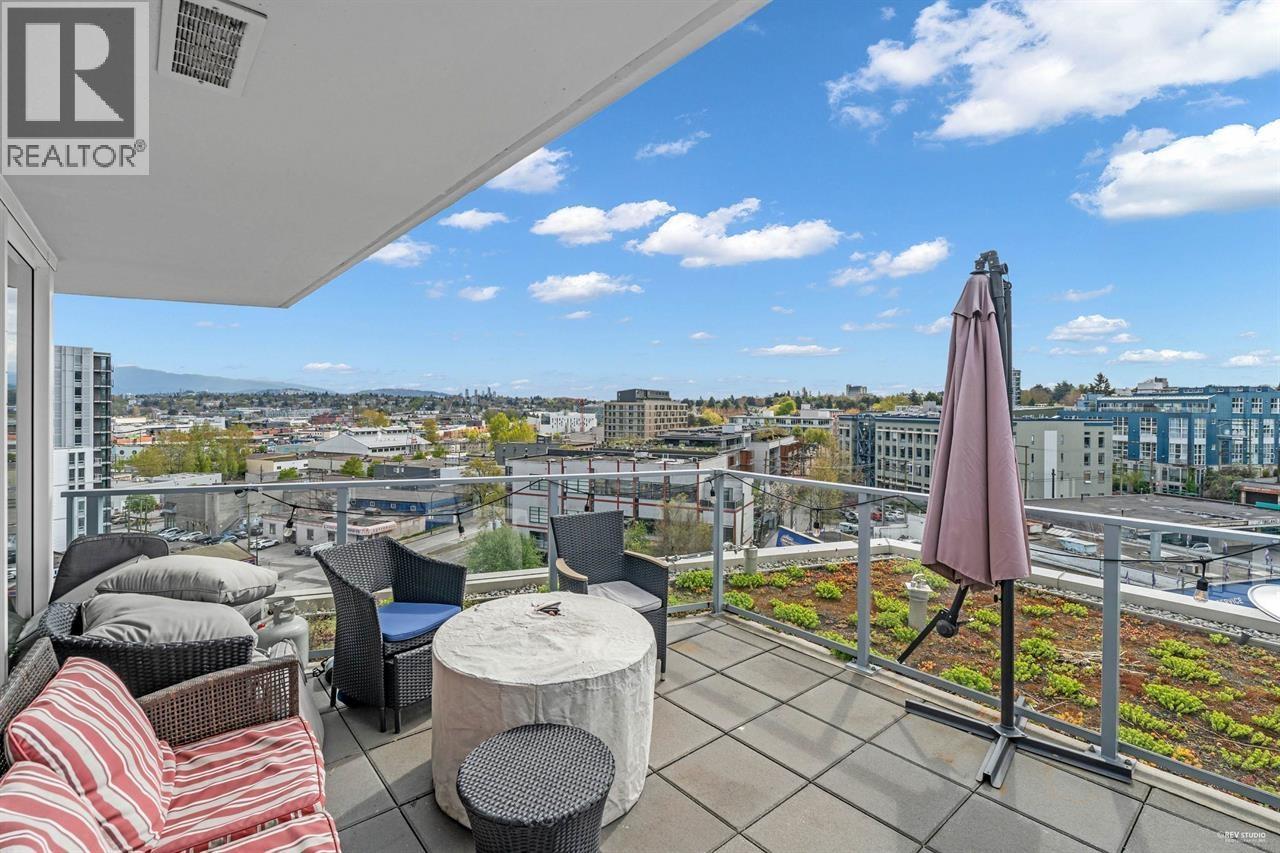 Photo 11 of 1015 180 E 2nd Avenue, Vancouver BC