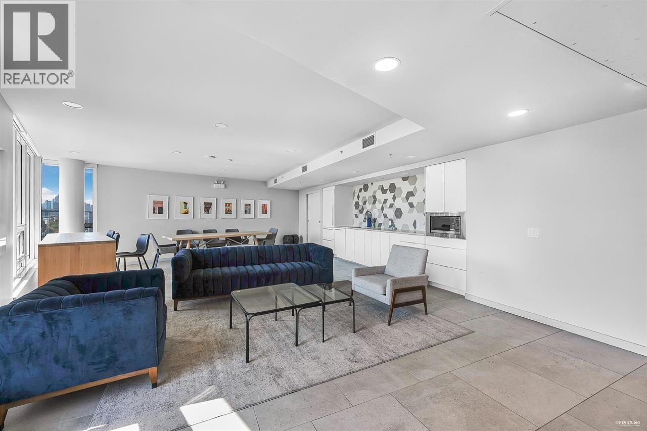 Photo 16 of 1015 180 E 2nd Avenue, Vancouver BC