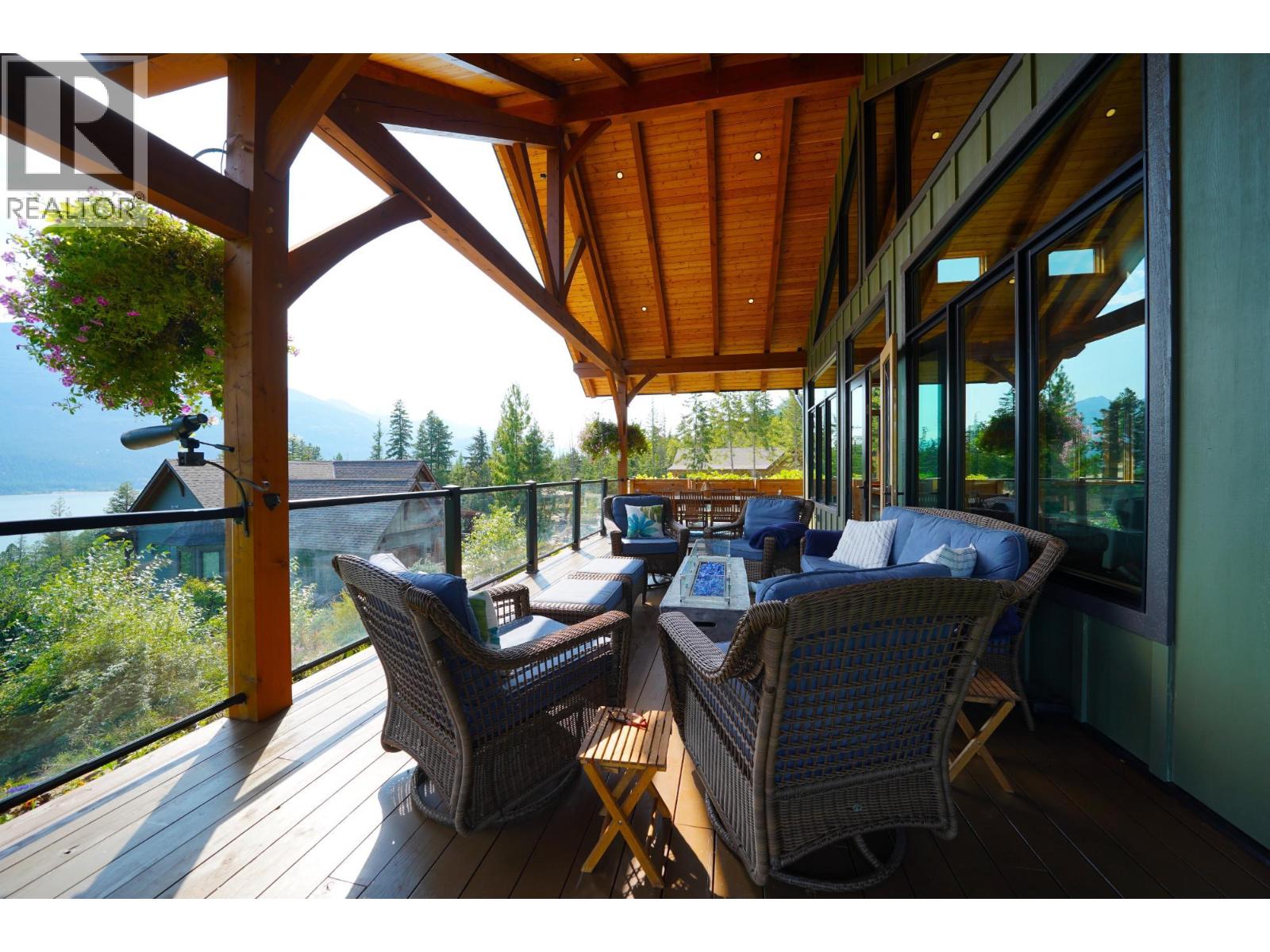 26 BIRCHGROVE Bend, Kaslo