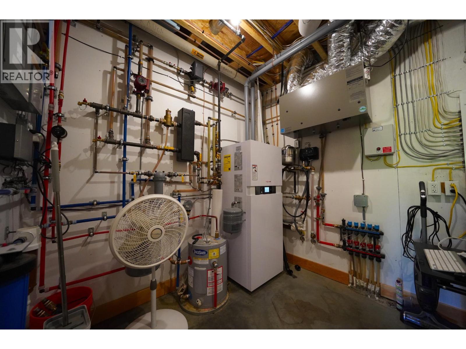 26 BIRCHGROVE Bend, Kaslo