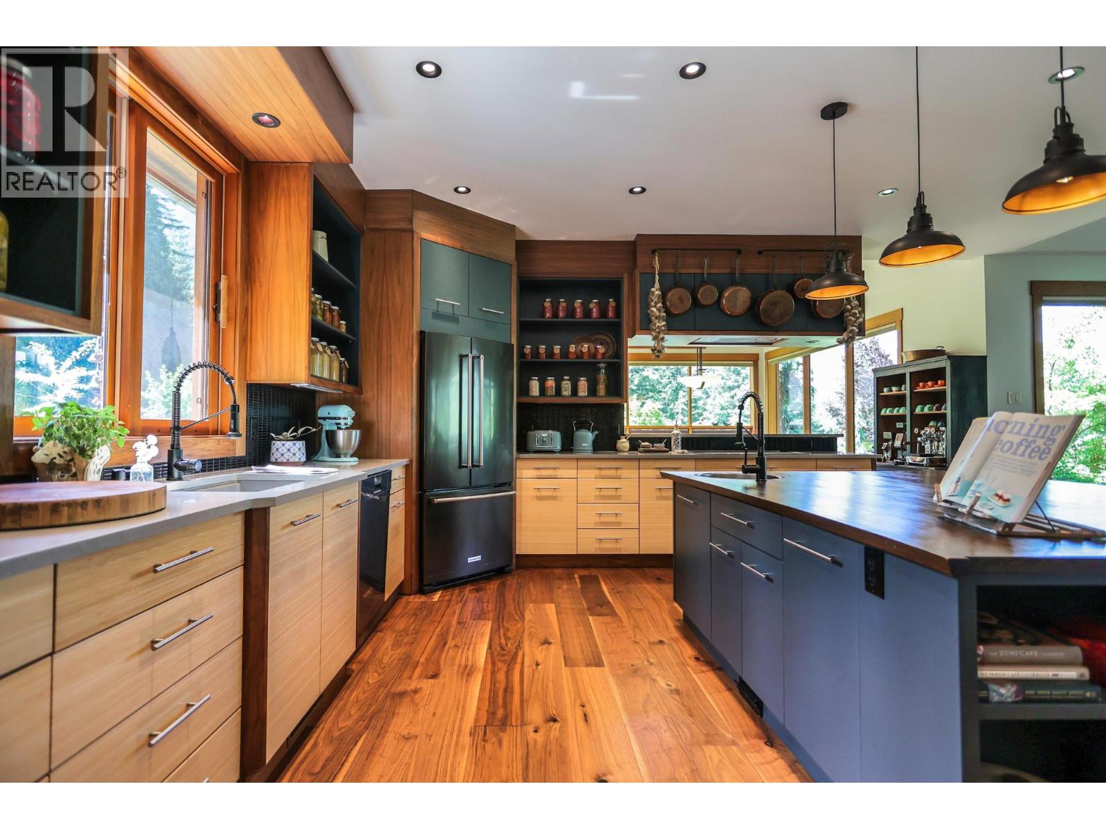 6890 HARROP-PROCTER Road, Harrop