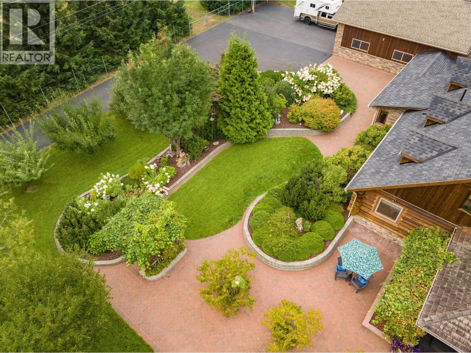 Photo 16 of 906 James Road, Shoreacres BC