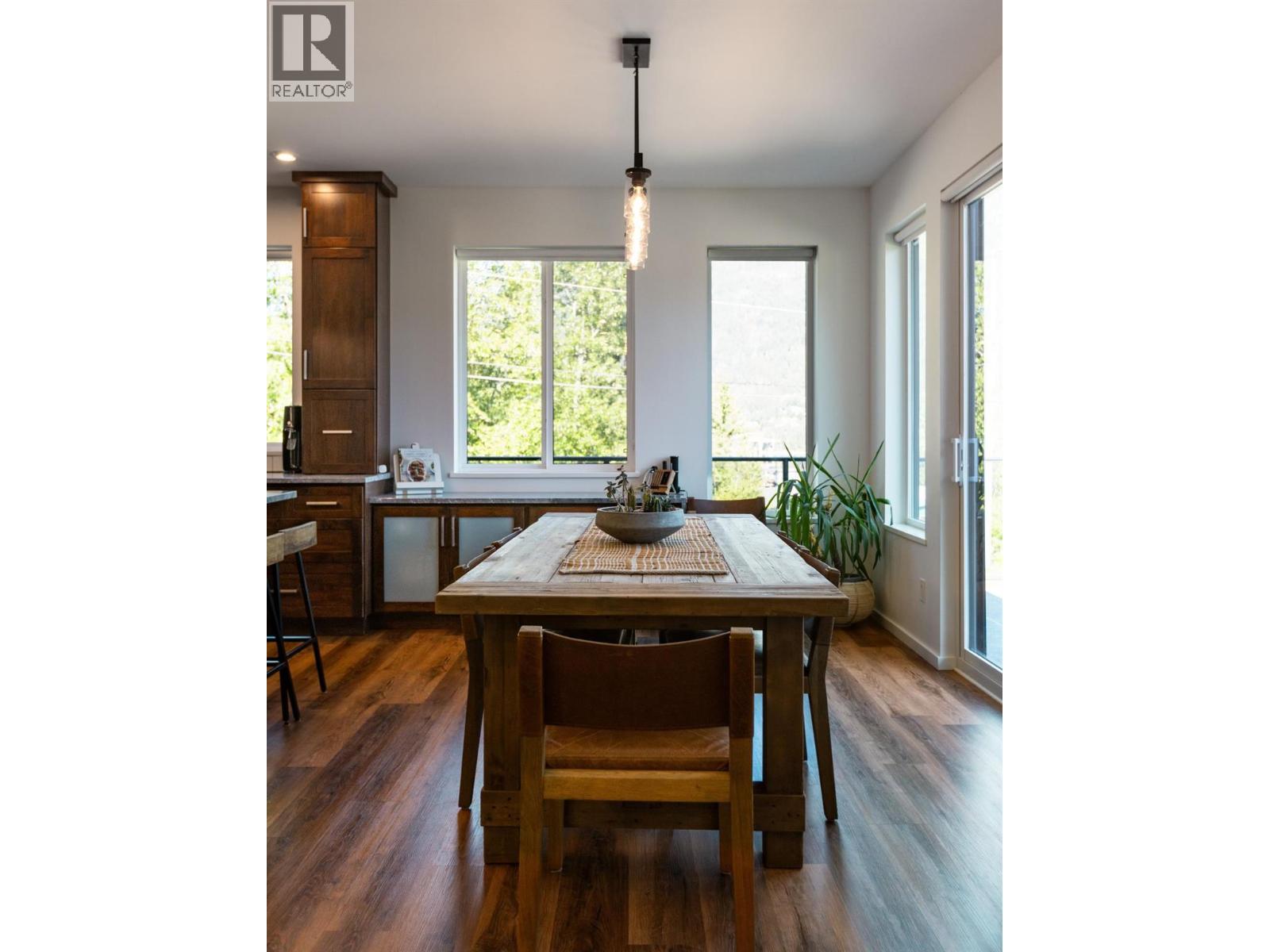 Photo 17 of 1500 Holland Street, Nelson BC