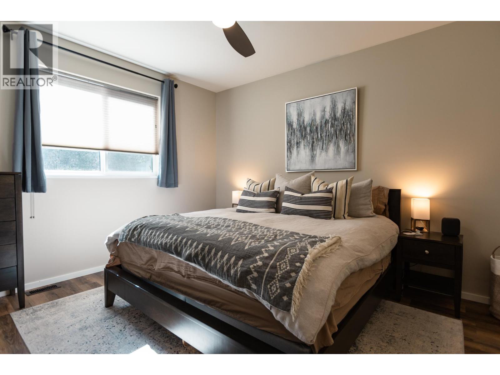Photo 26 of 1500 Holland Street, Nelson BC