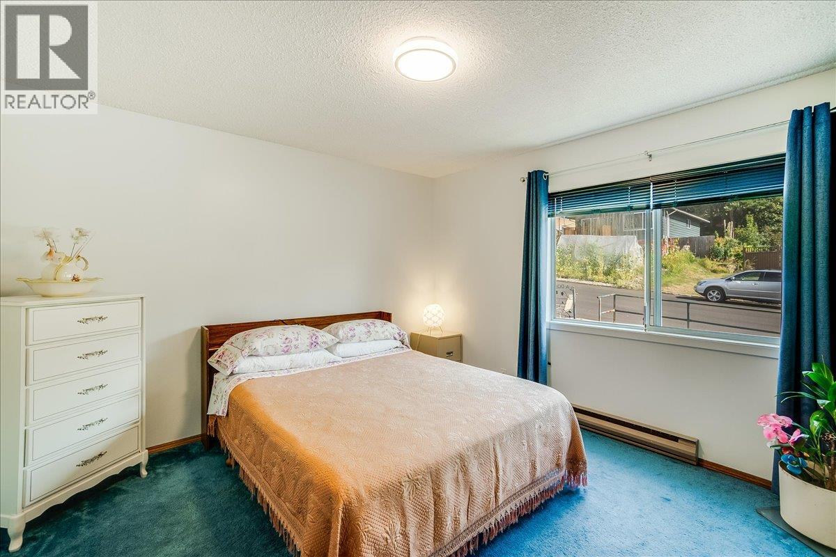 Photo 63 of 801 Houston Street, Nelson BC