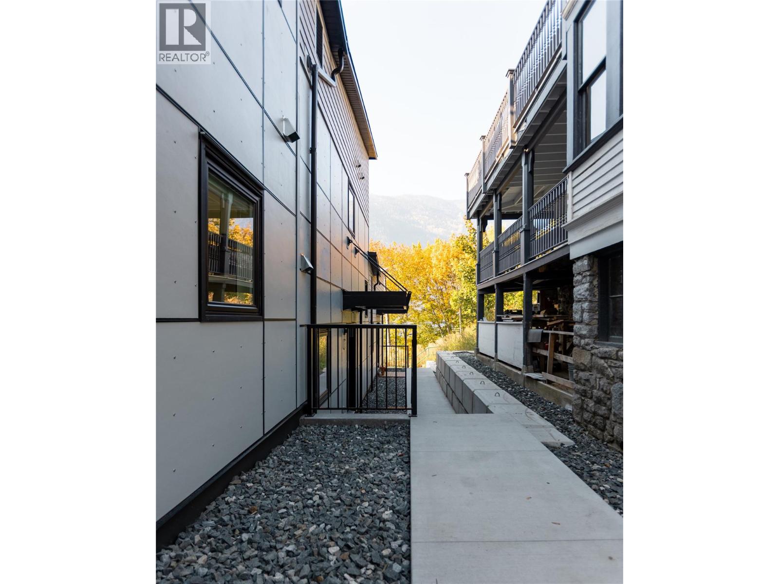 Photo 6 of 920 Front Street Unit B, Nelson BC