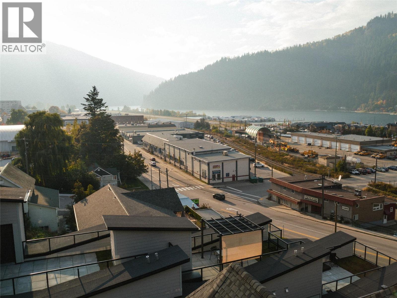 Photo 40 of 920 Front Street Unit B, Nelson BC