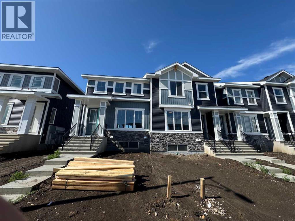 Photo 2 of 340 Waterford Boulevard, Chestermere AB