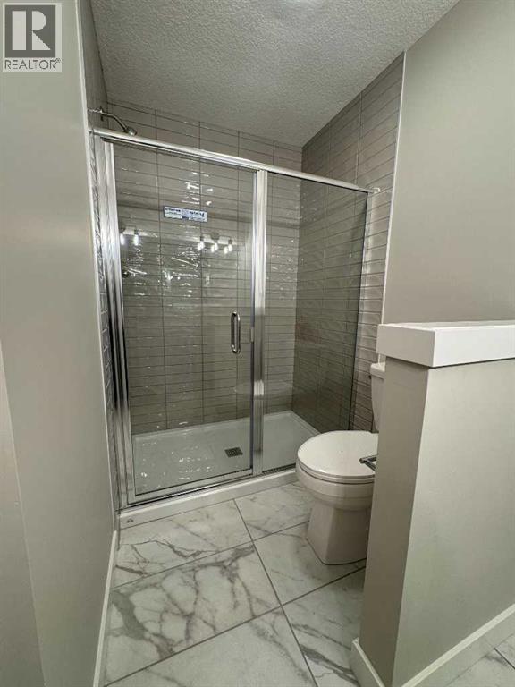 Photo 25 of 340 Waterford Boulevard, Chestermere AB