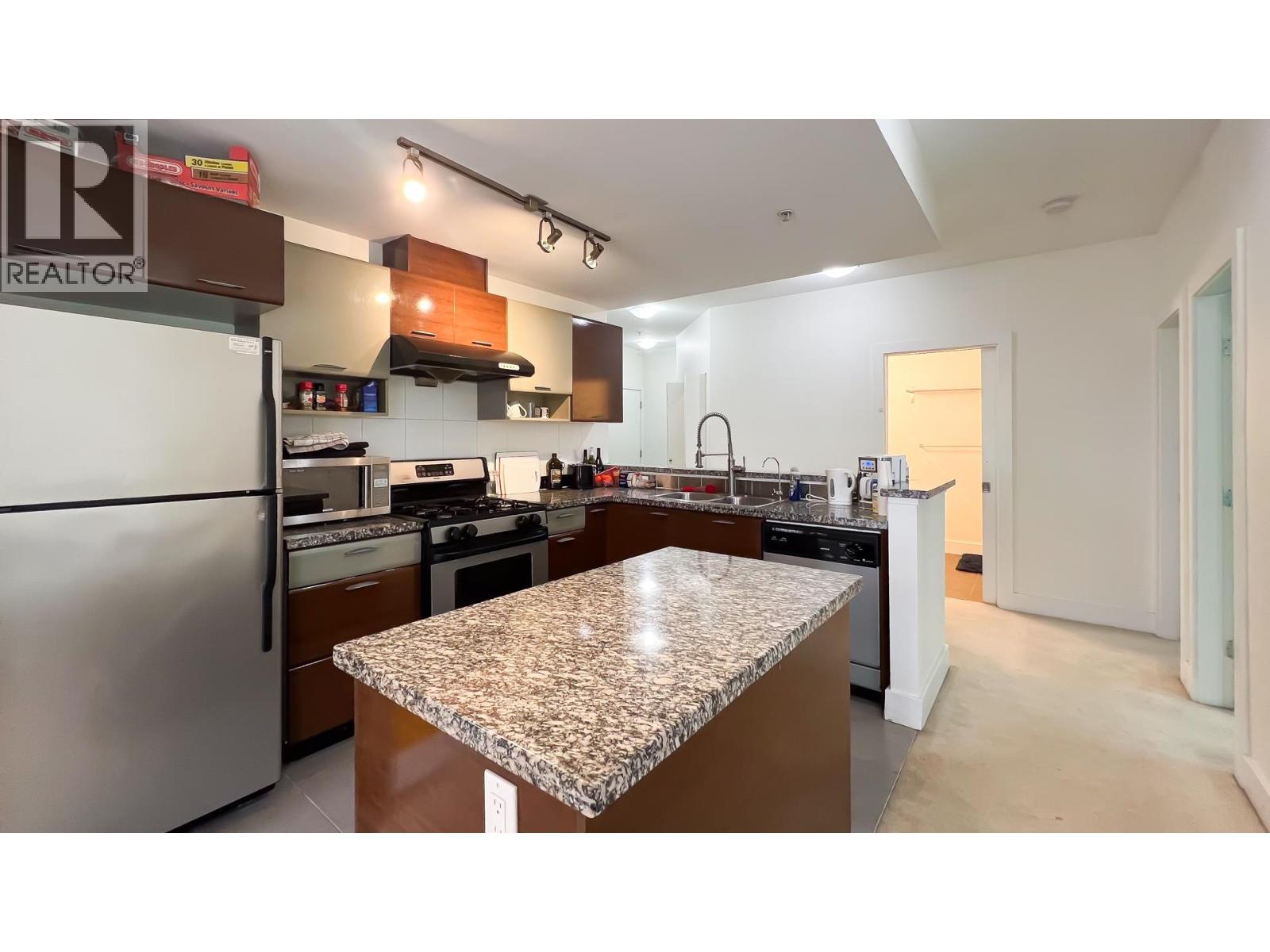 Photo 11 of 220 9233 Ferndale Road, Richmond BC