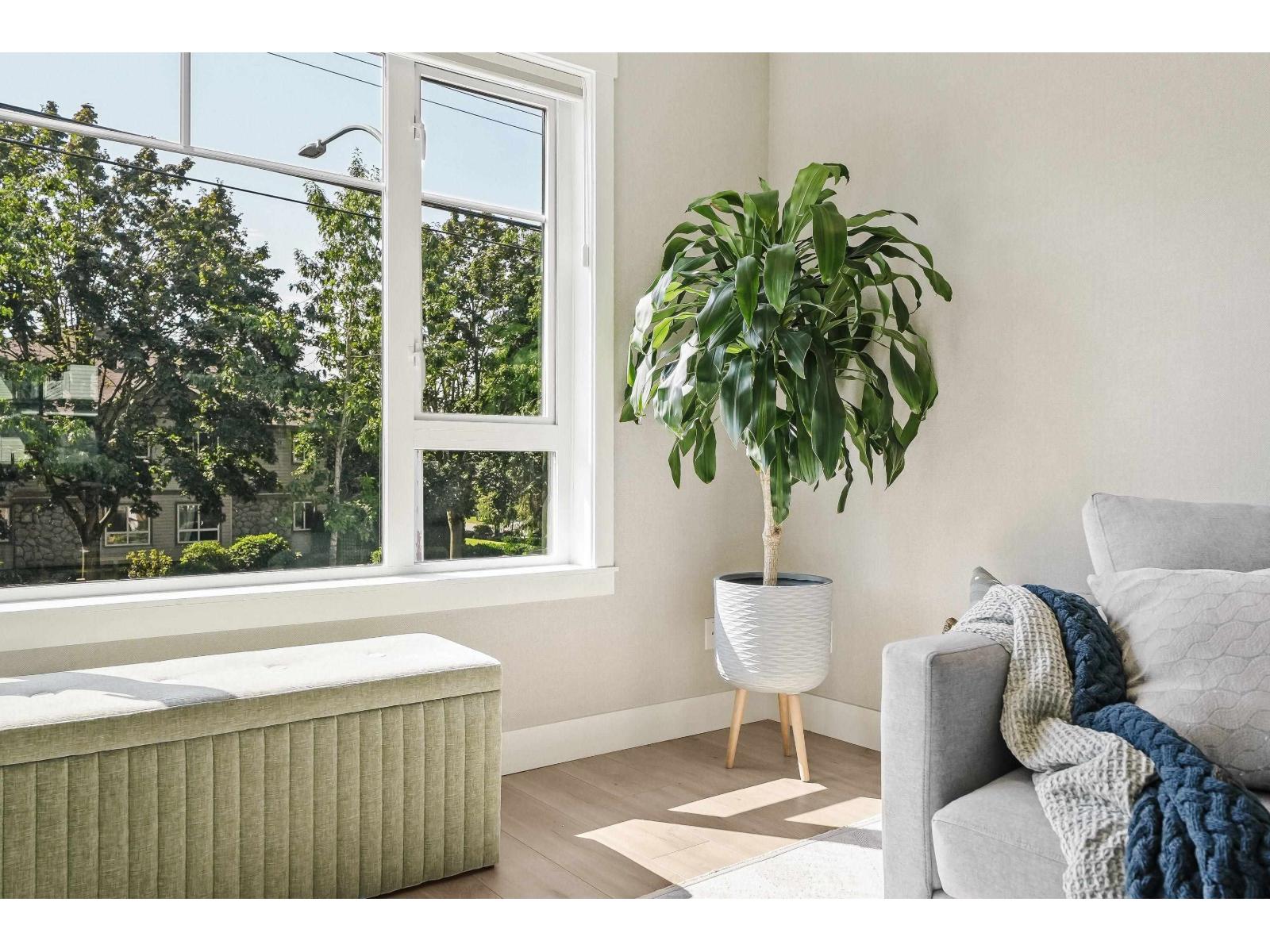 Photo 17 of 20 22128 48 A Avenue, Langley BC