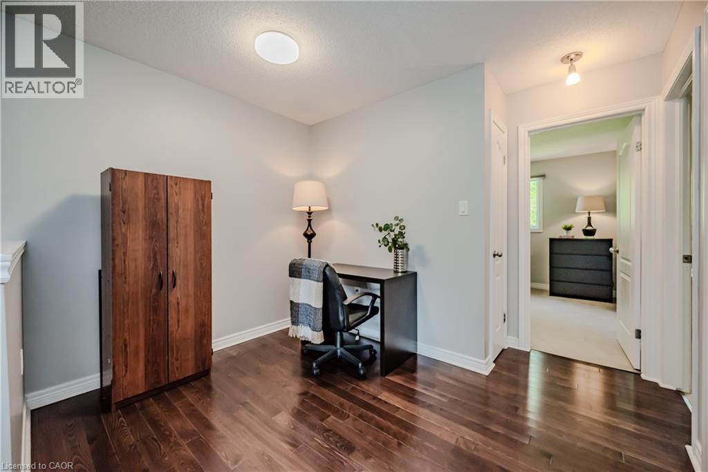 Photo 27 of 56 Liddycoat Lane, Ancaster ON