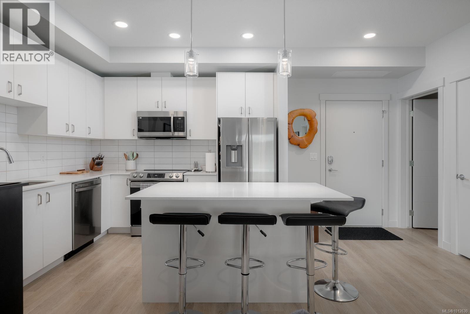 406 140 Jensen Avenue West, Parksville