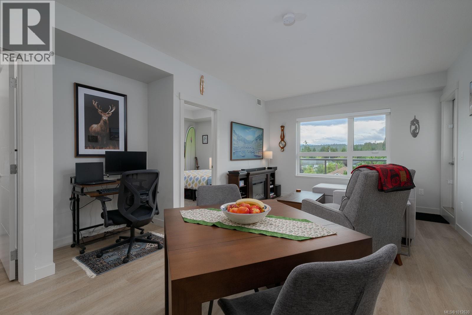 406 140 Jensen Avenue West, Parksville
