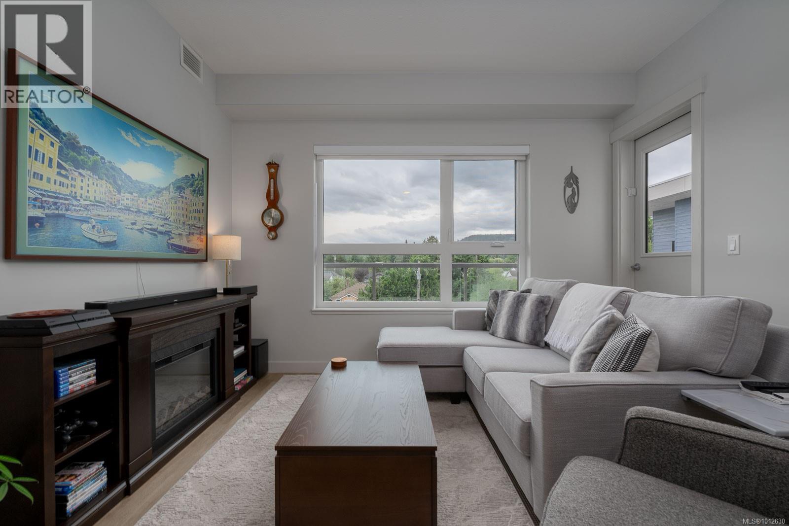 406 140 Jensen Avenue West, Parksville
