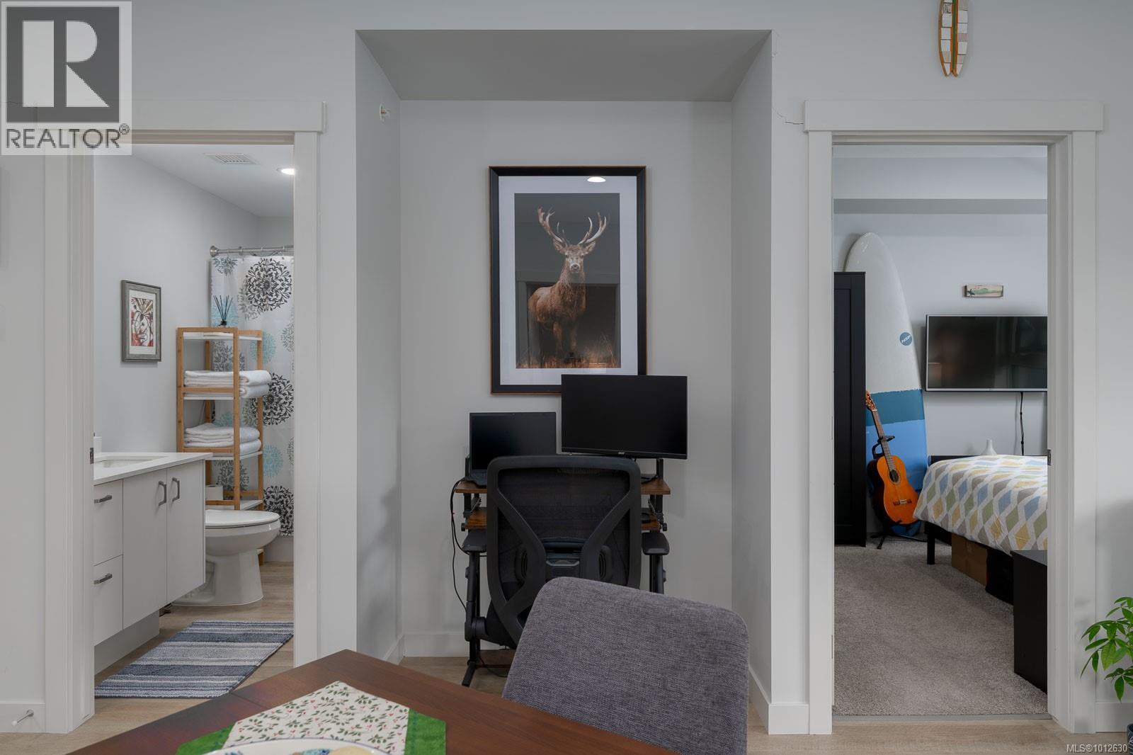 406 140 Jensen Avenue West, Parksville