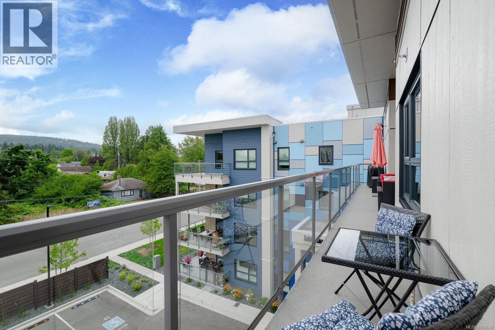 406 140 Jensen Avenue West, Parksville