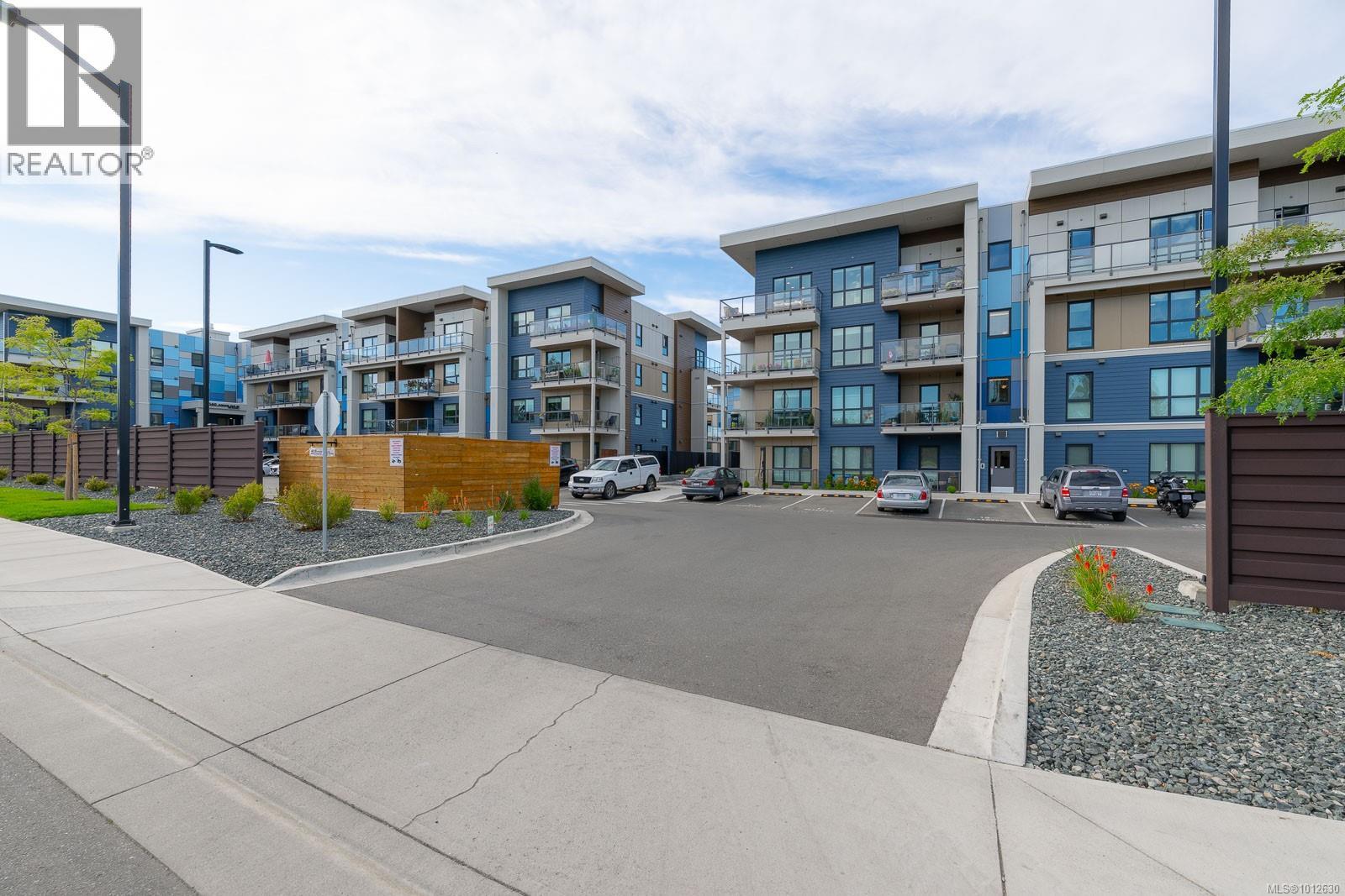 406 140 Jensen Avenue West, Parksville