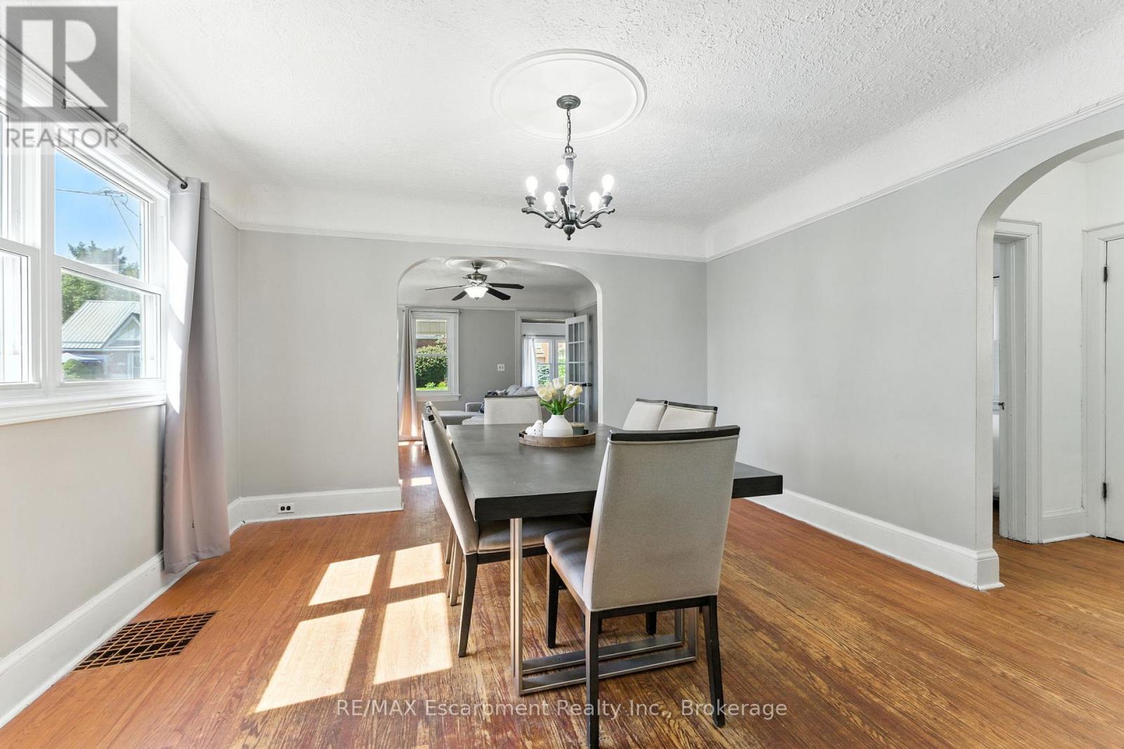 Photo 13 of 103 Orchard Avenue, Norfolk ON