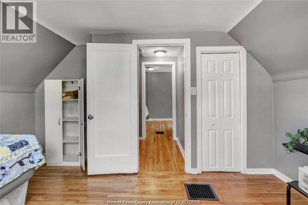 Photo 15 of 1786 Durham Place, Windsor ON