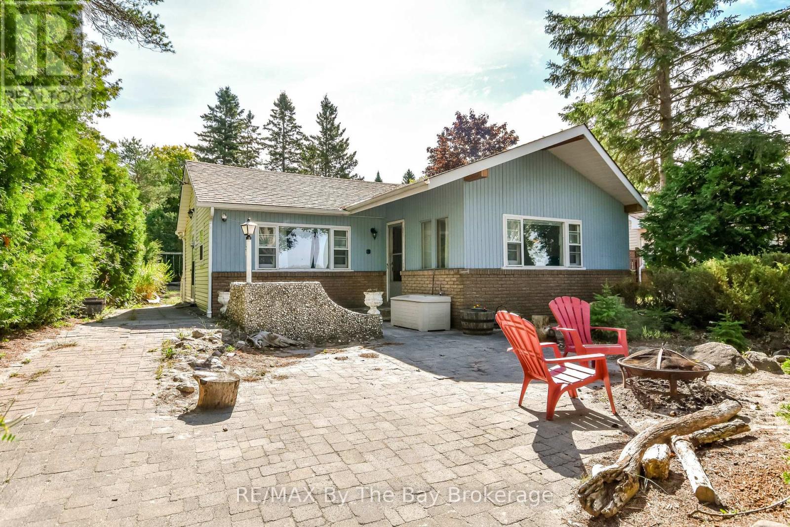Photo 1 of 762 Eastdale Drive, Wasaga Beach ON