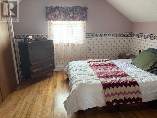 Photo 12 of 456 North St, Sault Ste Marie ON
