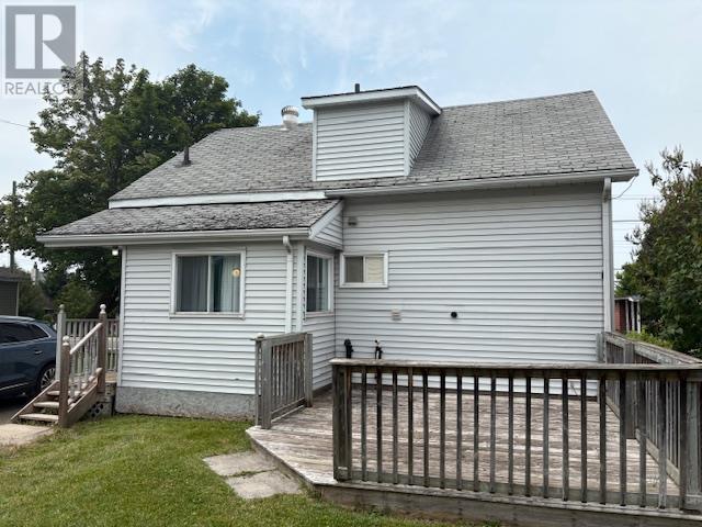 Photo 2 of 456 North St, Sault Ste Marie ON
