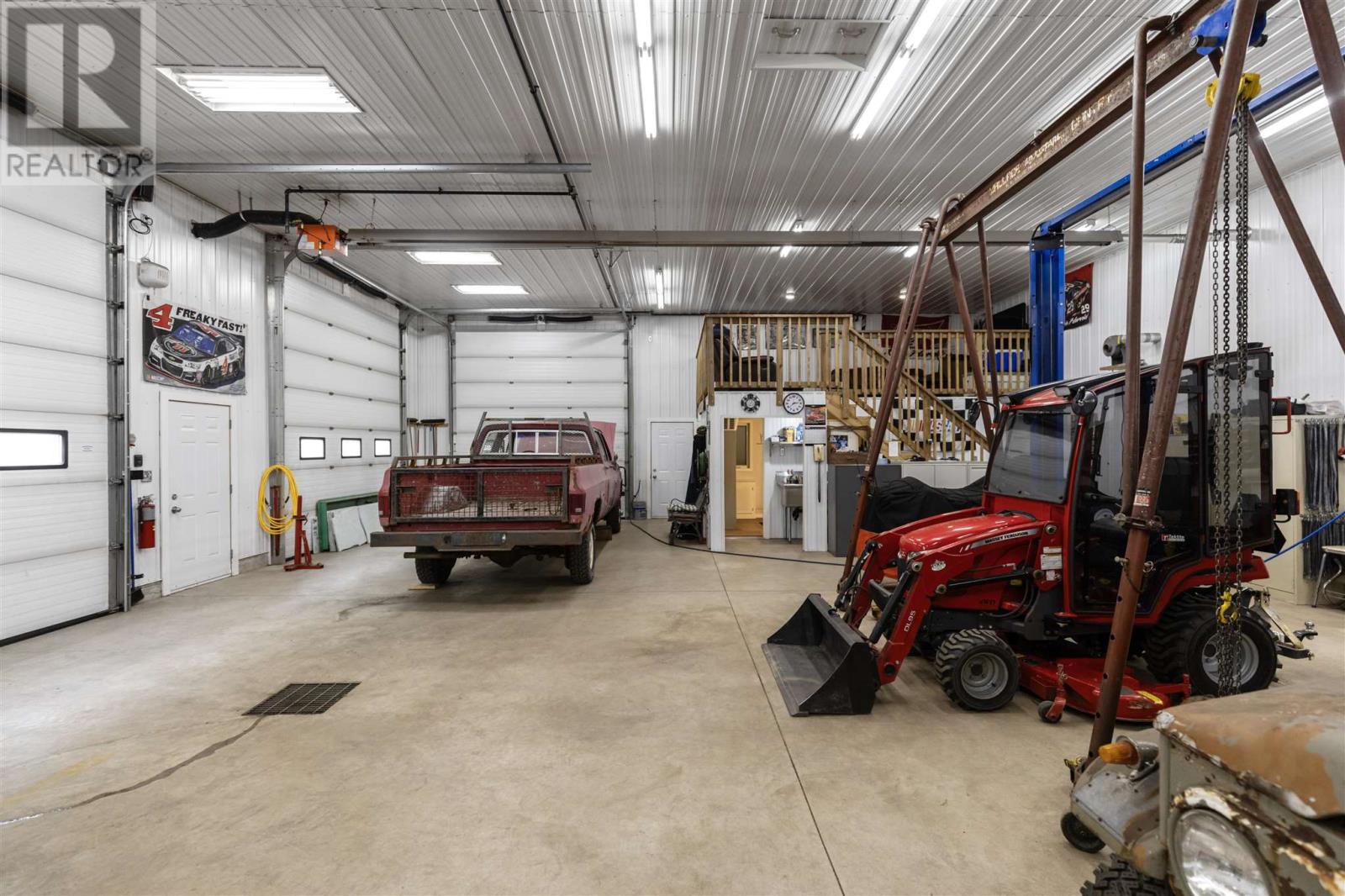 Photo 37 of 595 Old Goulais Bay Rd, Sault Ste Marie ON